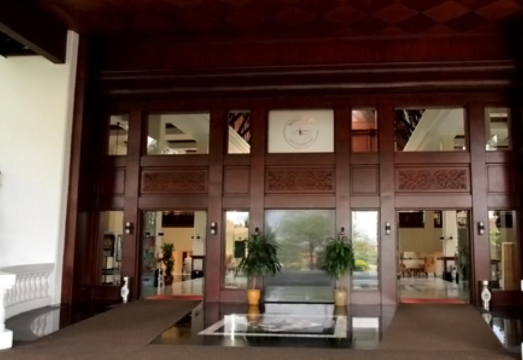 Ponderosa Golf & Country Resort Johor Bahru Exterior photo